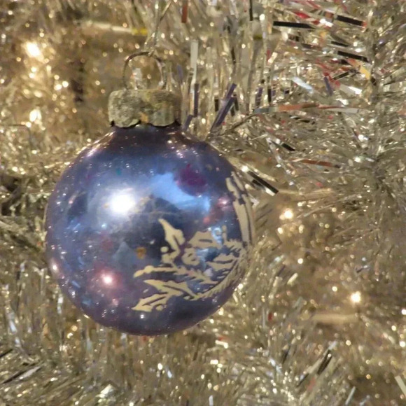 Vintage Glass Christman Ornaments Set of 3 - Picture 8 of 14